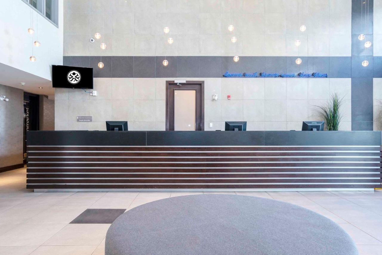 Sandman Signature Prince George Hotel Екстер'єр фото