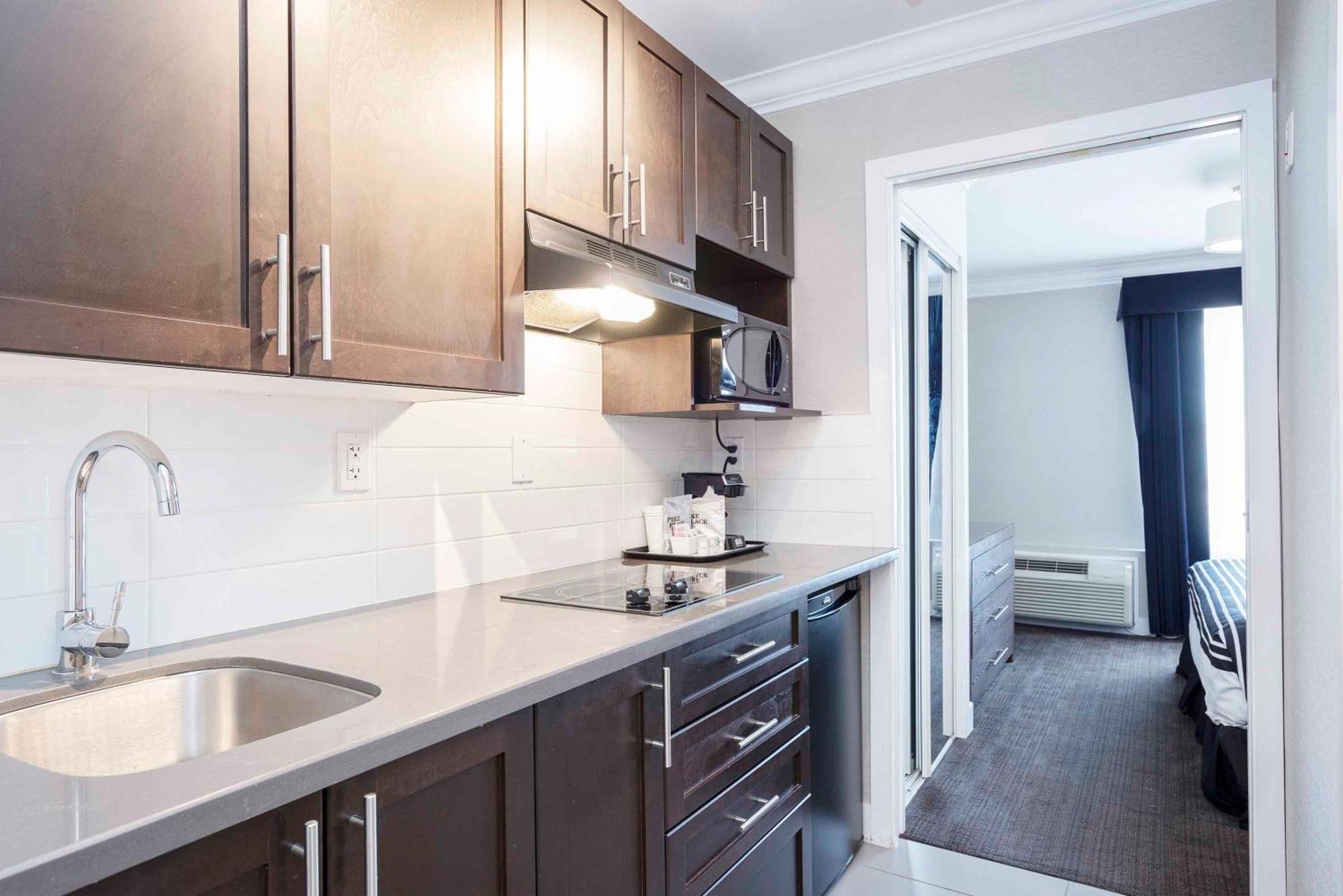 Sandman Signature Prince George Hotel Екстер'єр фото